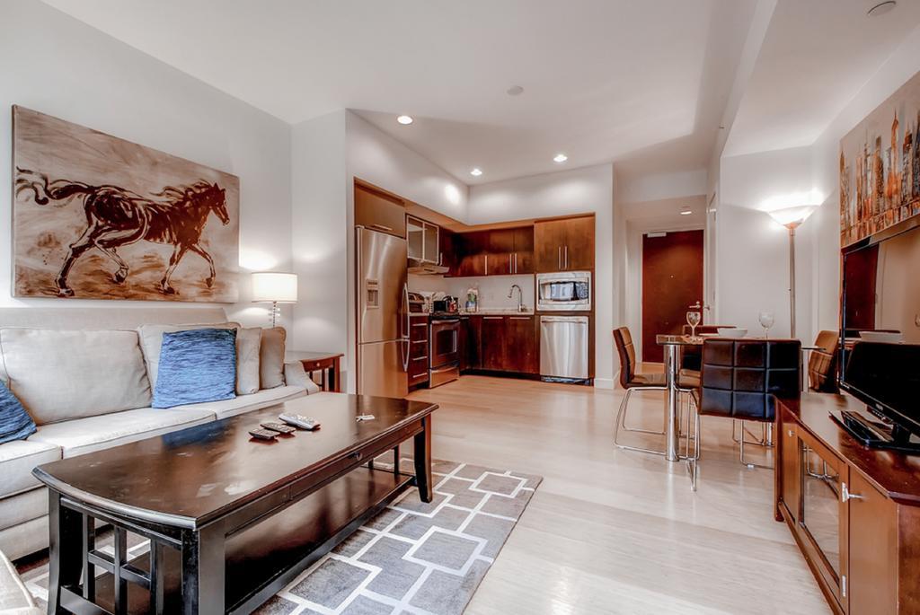 Global Luxury Suites At Kenmore Square Бостън Екстериор снимка