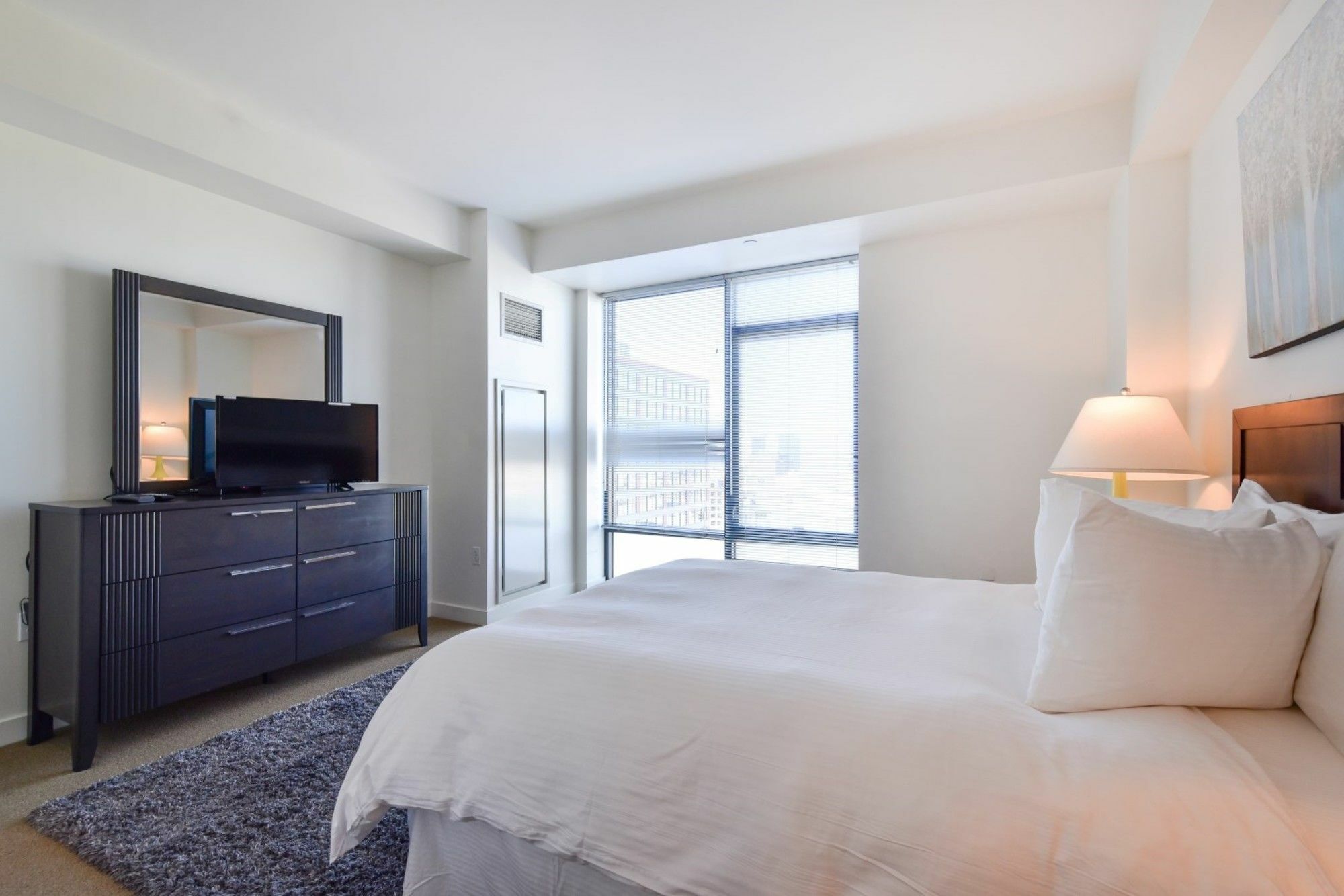 Global Luxury Suites At Kenmore Square Бостън Екстериор снимка
