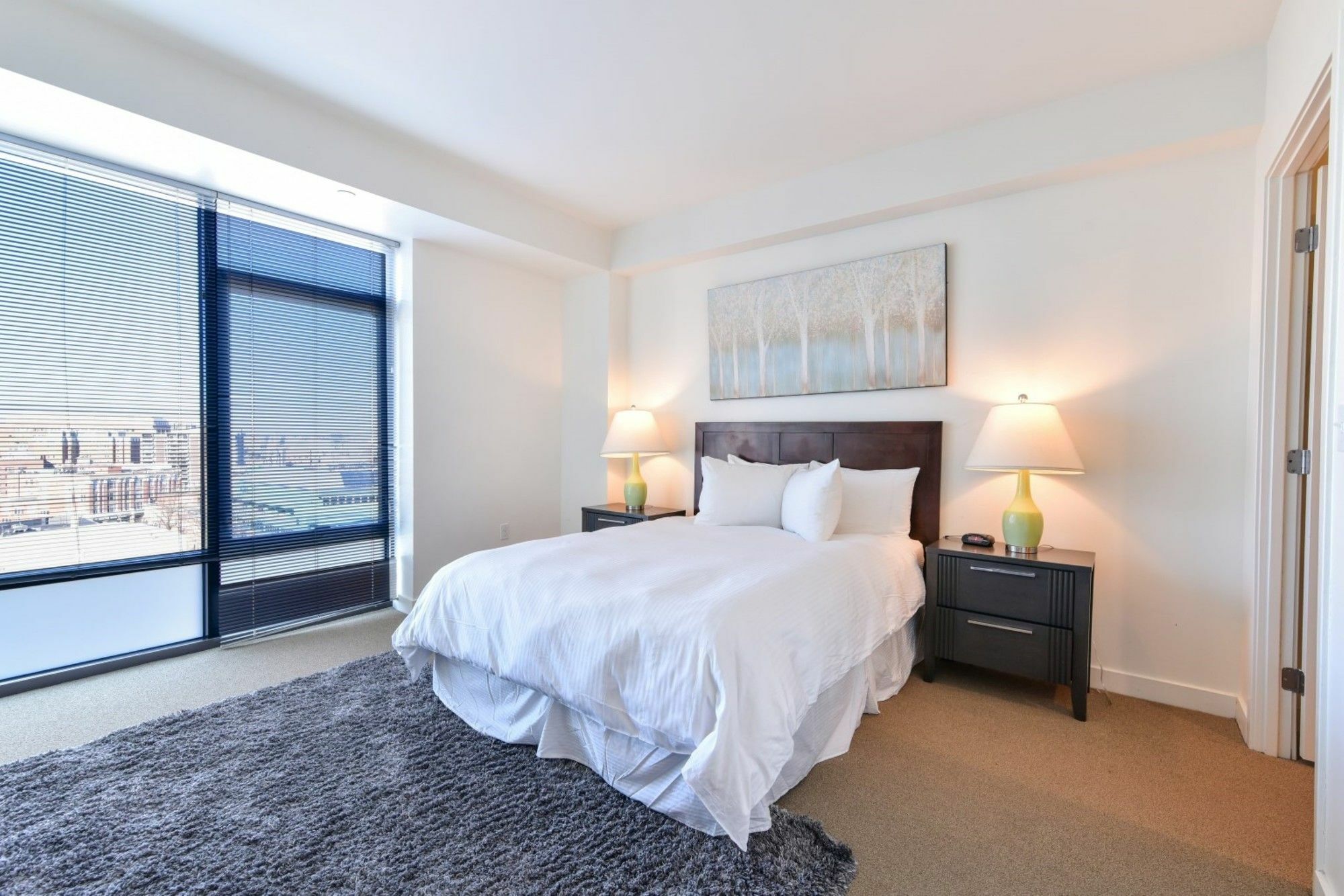 Global Luxury Suites At Kenmore Square Бостън Екстериор снимка